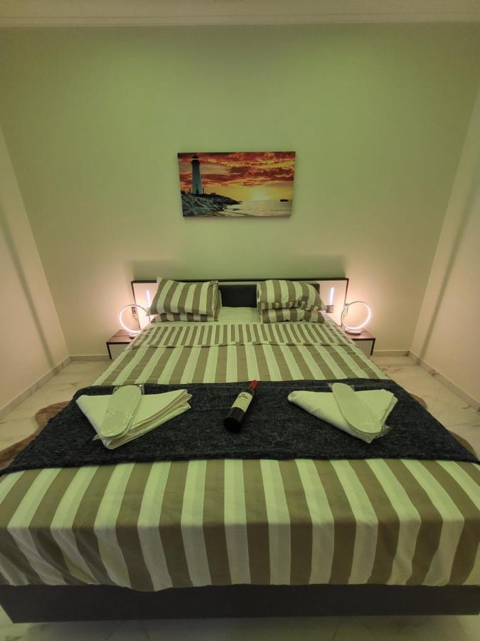 Romantic Deluxe Svite Wise Jacuzzi And Sauna Aten Exteriör bild